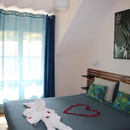 L'Autre Monde Chambres D'Hotes (Adults Only) Faverolles (Indre) Exterior foto