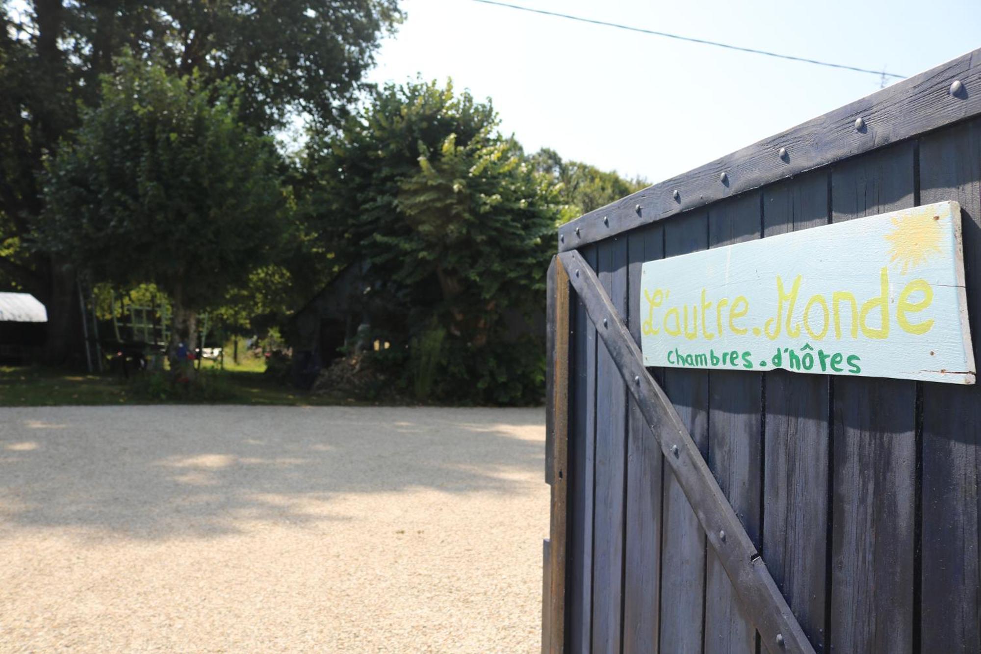 L'Autre Monde Chambres D'Hotes (Adults Only) Faverolles (Indre) Exterior foto